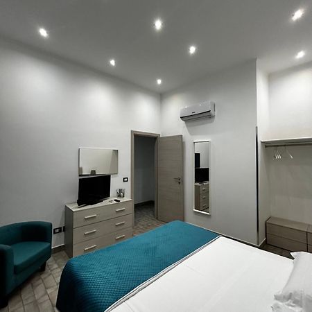 Naxos Apartments Giardini-Naxos Extérieur photo
