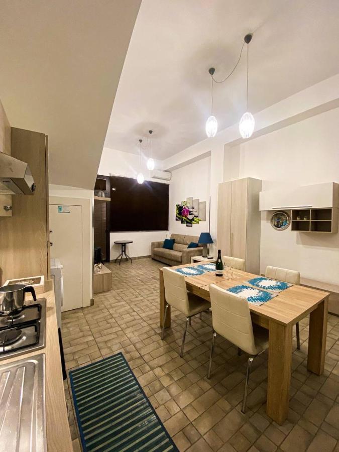 Naxos Apartments Giardini-Naxos Extérieur photo