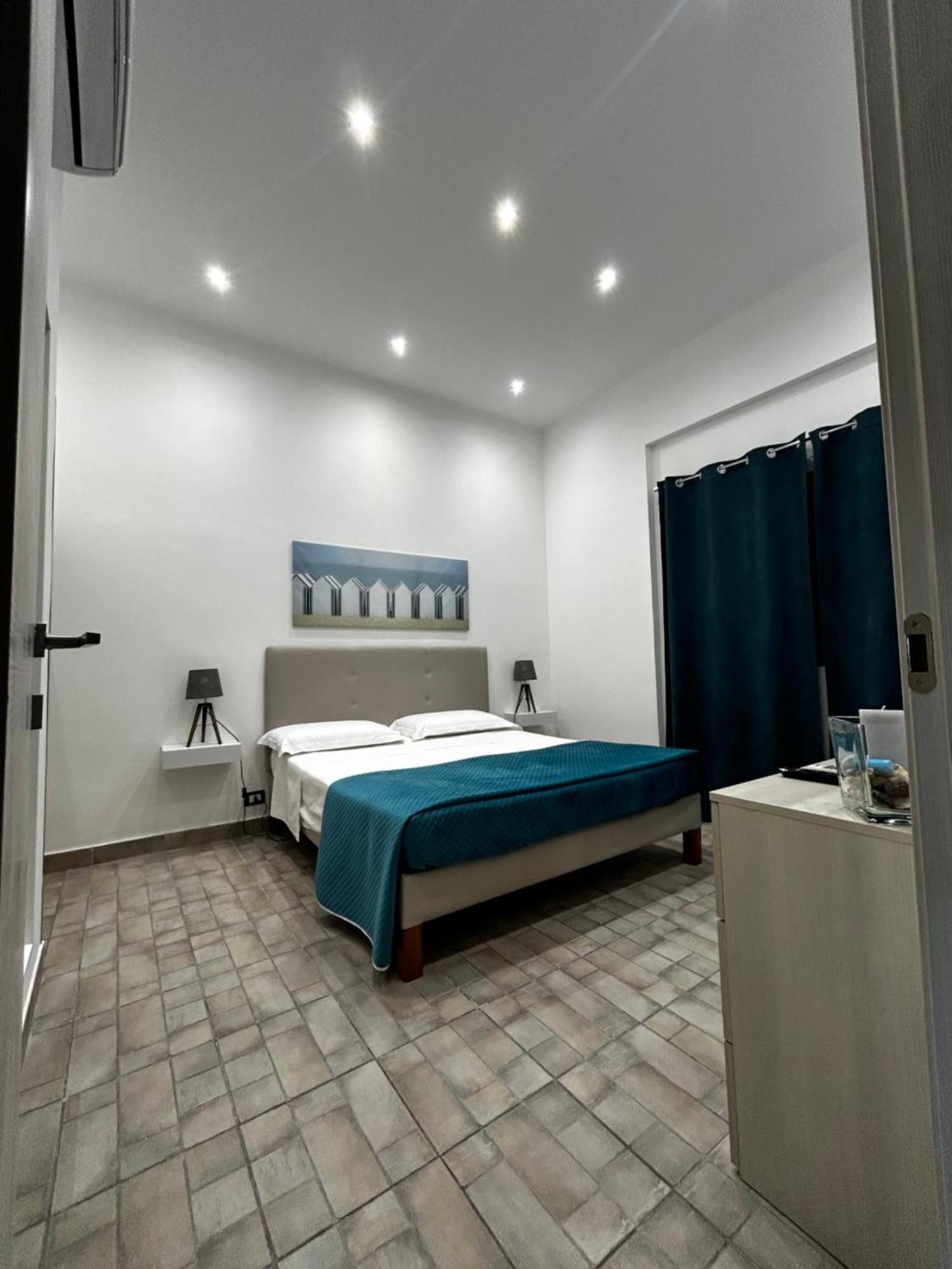 Naxos Apartments Giardini-Naxos Extérieur photo